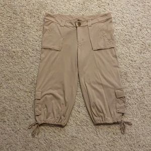 Bebe capri pants